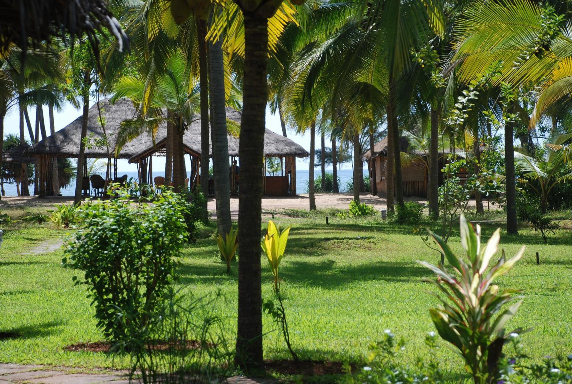 Neeleshwar Hermitage Nīleshwar Extérieur photo